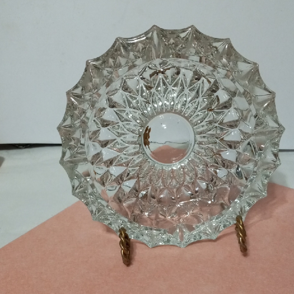 Elegant Crystal Cut Glass Ashtray